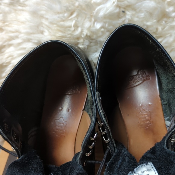 Red Wing 8165 Round Toe Heritage Boots - Picture 11 of 16